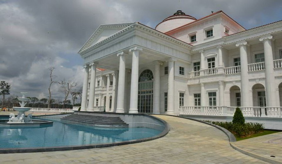 Delux villa with white marble in Africa